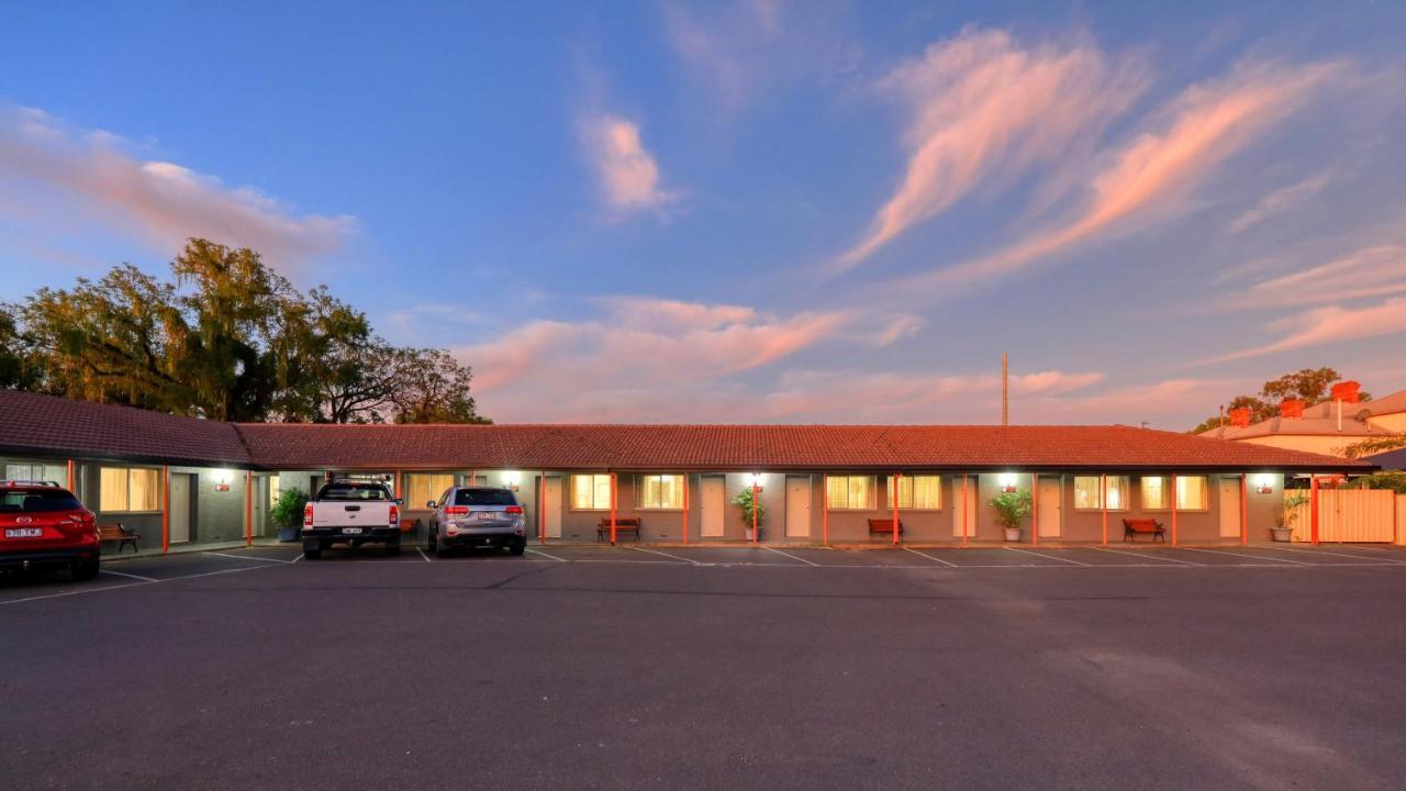Country Leisure Motor Inn Dubbo Exterior foto