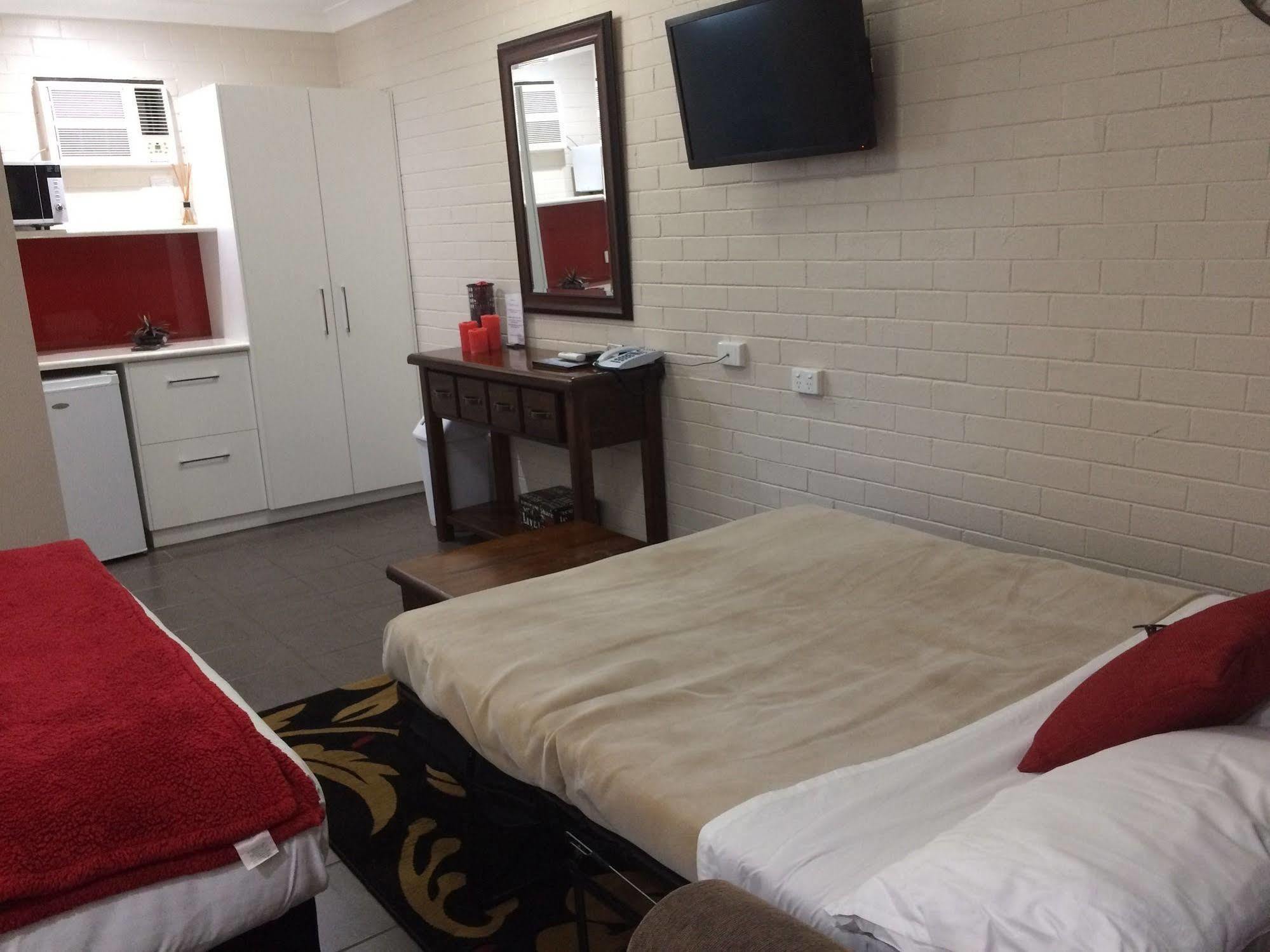 Country Leisure Motor Inn Dubbo Exterior foto